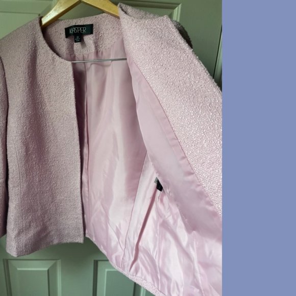 Kasper Powder Pink Boucle 3-Piece Suit - Picture 4 of 15